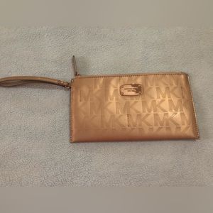 Michael Kors Wristlet